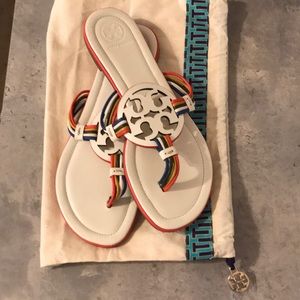 LIKE NEW...TORY BURCH FLIP FLOPS